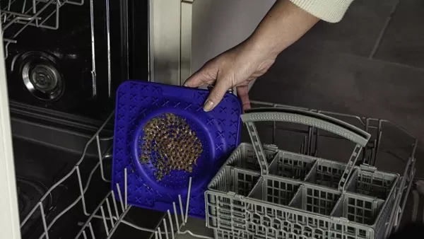 eat_slow_live_longer_lick_mat_wave_10.webp Eat Slow Live Longer Lick Mat Wave | The Dog Lounge New