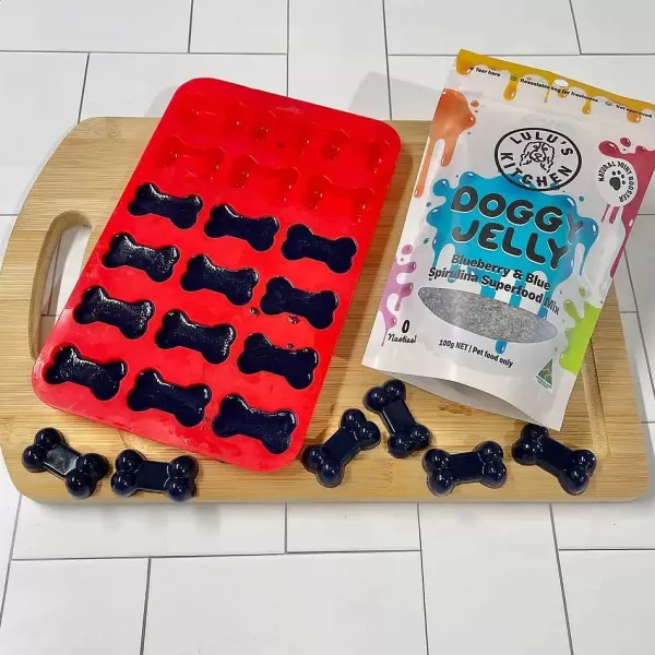 rover_pet_products_lulus_kitchen_lulus_kitchen_superfood_jelly_blueberry__blue_spirulina_4.webp Lulu'S Kitchen Superfood Jelly Blueberry & Blue Spirulina | Rover Pet Products Lulu's Kitchen Discount