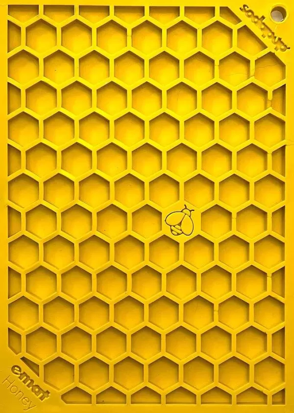 Honeycomb Enrichment Likmat | Sodapup Fashion